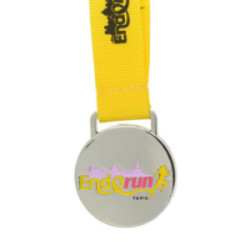 Médaille en zamac 50 x 50 mm