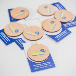 Badge en bois