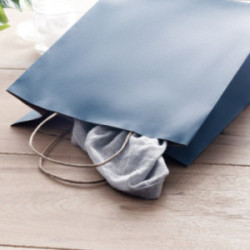 Sac en papier recyclé coloré 90 g/m² 18x21x8 cm