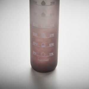 Bouteille en rPET avec marqueurs d'hydratation et paille 1 L