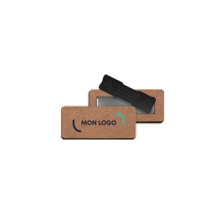 Badge sur mesure en en fibre de bois avec aimant (jusqu'à 20 cm²)