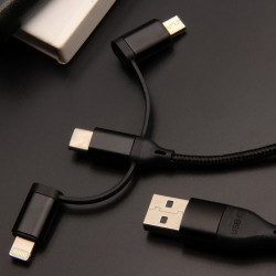 Câble de charge long 40W recyclé avec logo lumineux SCX®