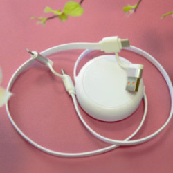 Câble de charge dérouleur 20W blanc Akashi®