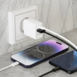 Chargeur secteur blanc USB-C et USB-A 20W Akashi®