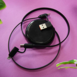 Câble de charge dérouleur 20W couleur Akashi®