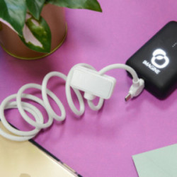 Câble de charge long magnétique 100W blanc Akashi®