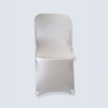 Chaise pliante avec sa housse