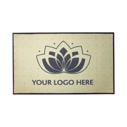 Tapis intérieur et extérieur avec trou de drainage 85 x 150