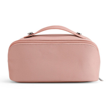 Trousse de toilette en cuir recyclé