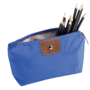 Trousse de toilette bleue