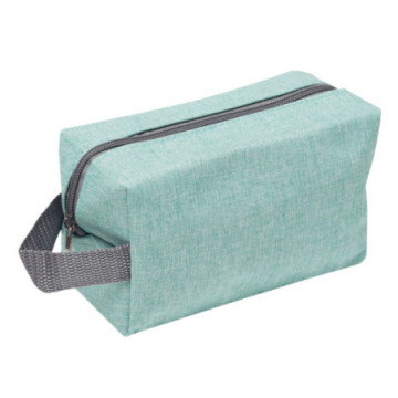 Trousse de toilette en rPET vert clair
