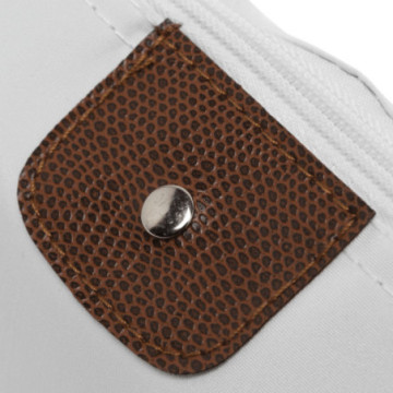 Trousse de toilette blanche