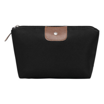 Trousse de toilette noire
