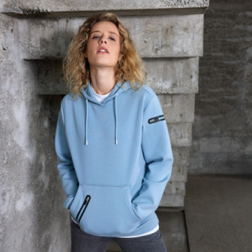 Sweat-shirt à capuche femme coton bio et polyester recyclé Daiber®