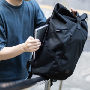 Sac à dos ordinateur roll top en plastique océanique Waste2Gear