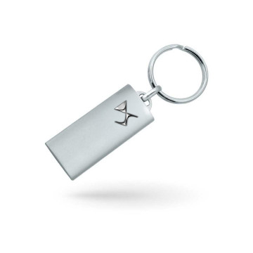 Porte-clés marque automobile inclus