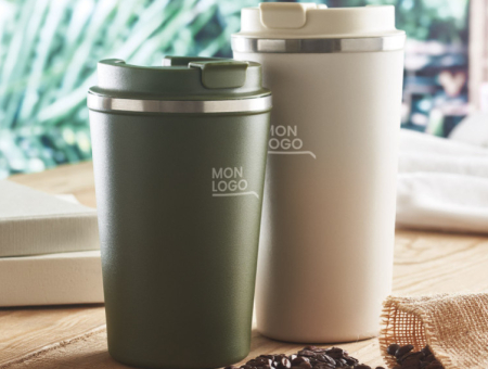Comment créer un mug publicitaire qui marque les esprits ?