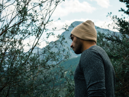 Les couleurs de bonnet publicitaire selon votre identité de marque